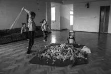 Երեխաները բուրդ են չփխում