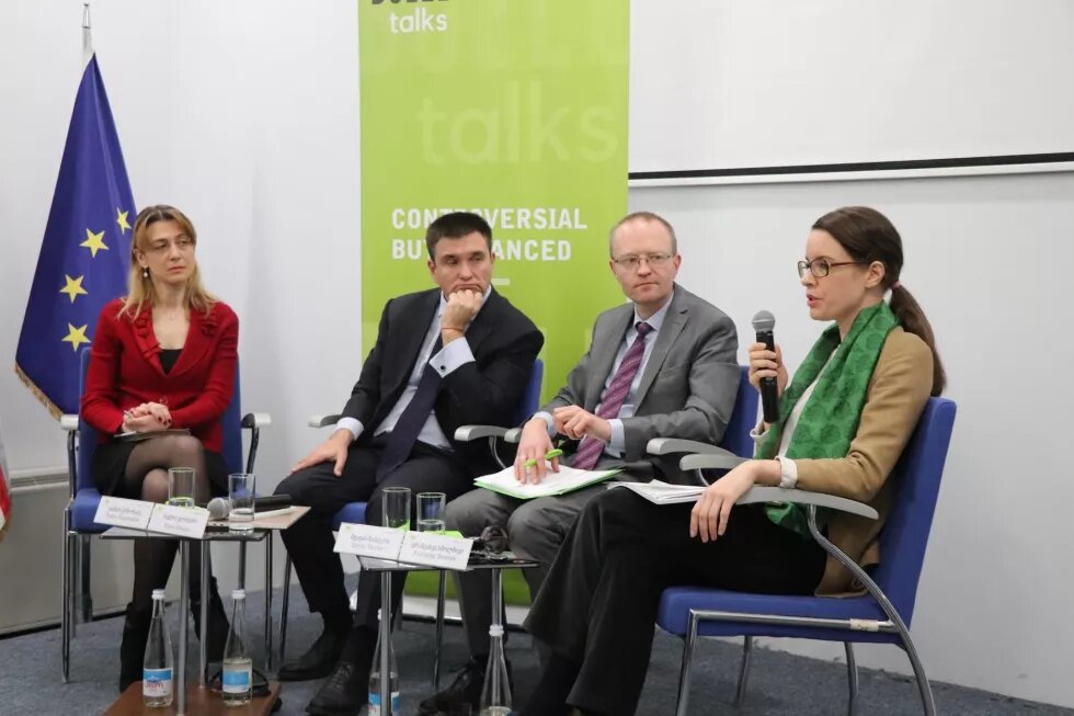 invited guest on the panel: Tamar Kochoradze, Pavlo Klimkin, Fransciska Smolnik and the moderator stefan meister