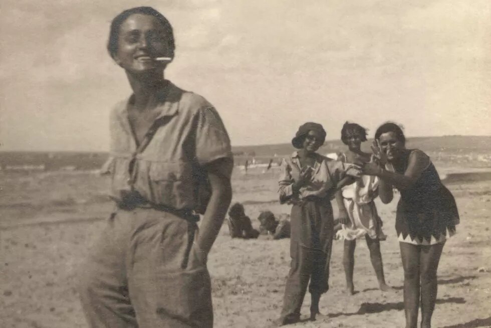 Elene Dariani Elene Dariani