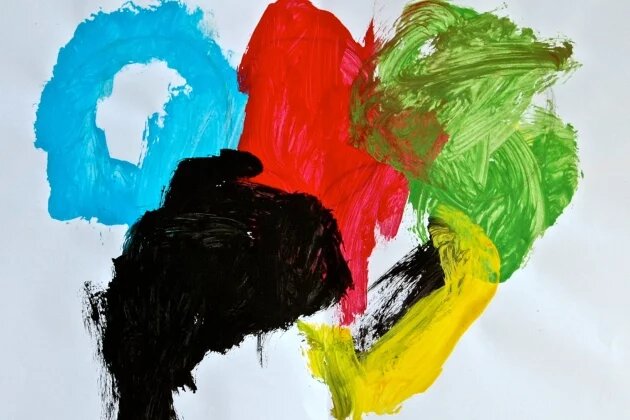 Child's drawing of the character of the Sochi Olympics in 2014 Child's drawing of the character of the Sochi Olympics in 2014